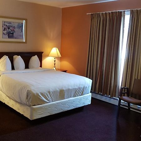 Queens Arms Inn Charlottetown Eksteriør billede
