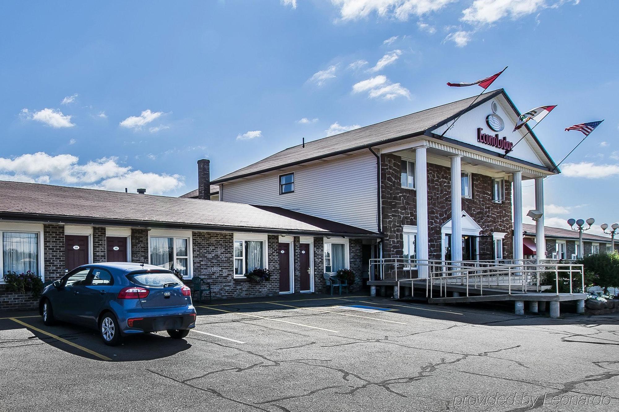 Queens Arms Inn Charlottetown Eksteriør billede