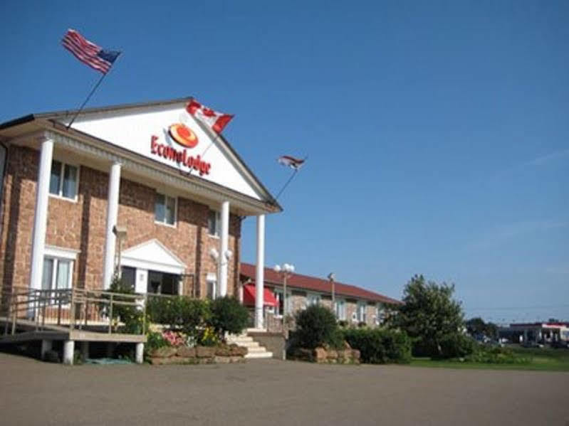 Queens Arms Inn Charlottetown Eksteriør billede